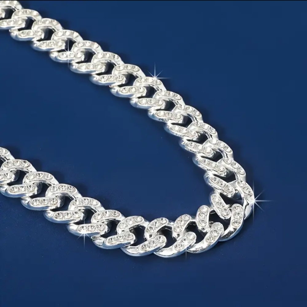 SOLD (Sold elsewhere)Hip Hop Style Cuba Silver Chain Womens Necklace - Picture 3 of 6